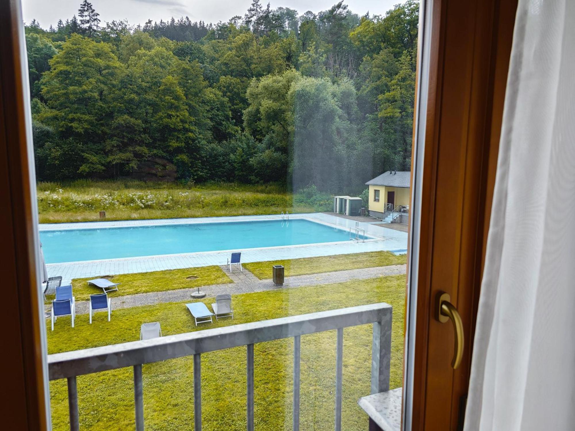 Geyserpark Village Karlsbad Exteriör bild